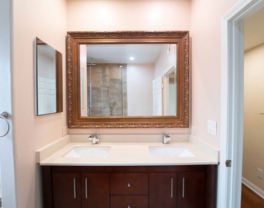 12011 Goshen Avenue - Photo Thumbnail 25