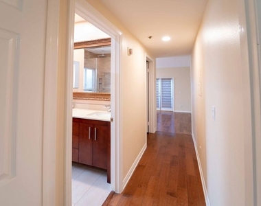 12011 Goshen Avenue - Photo Thumbnail 22