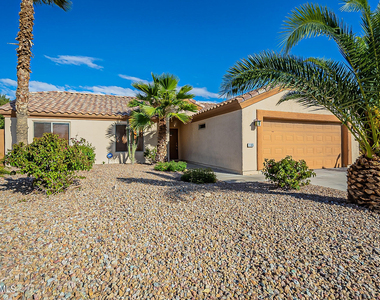 1105 N Cota Lane - Photo Thumbnail 2