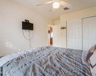 1105 N Cota Lane - Photo Thumbnail 26
