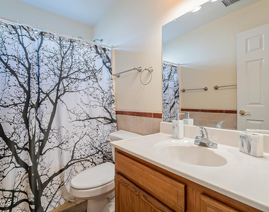 1105 N Cota Lane - Photo Thumbnail 29