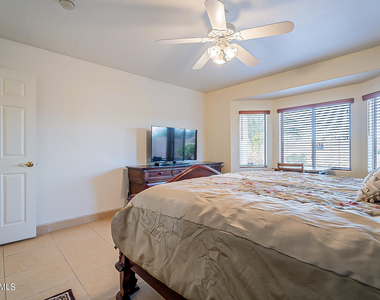 1105 N Cota Lane - Photo Thumbnail 30