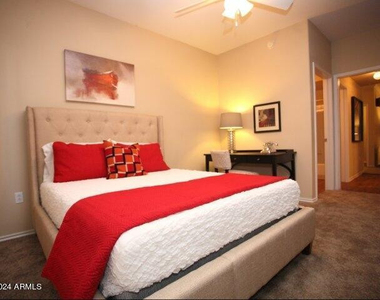 411 E Indian School Road - Photo Thumbnail 7