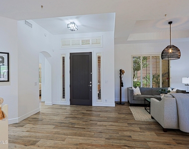 33690 N 71st Way - Photo Thumbnail 11