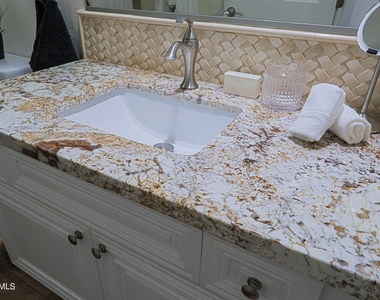 33690 N 71st Way - Photo Thumbnail 29