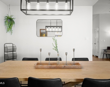 1027 W Peralta Avenue - Photo Thumbnail 19