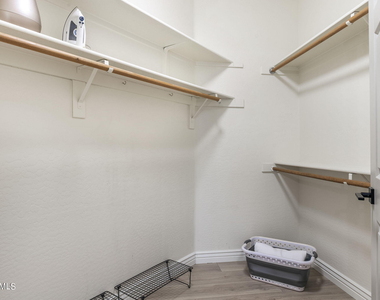 16801 N 94th Street - Photo Thumbnail 12