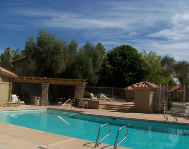 7901 E Joshua Tree Lane - Photo Thumbnail 12