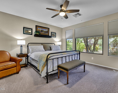 13075 W Desert Vista Trail - Photo Thumbnail 16