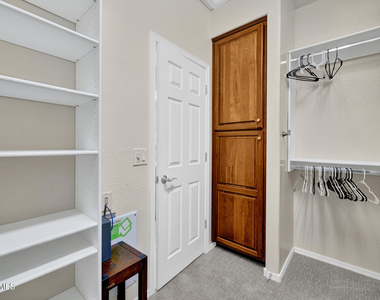 13075 W Desert Vista Trail - Photo Thumbnail 21