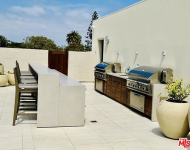 701 Ocean Avenue - Photo Thumbnail 41