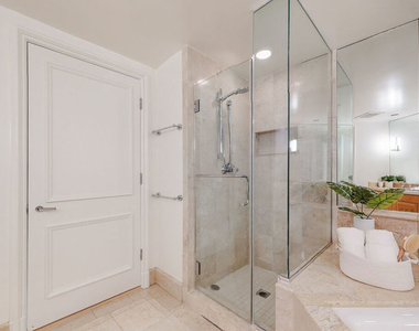 701 Ocean Avenue - Photo Thumbnail 27