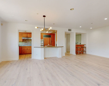 701 Ocean Avenue - Photo Thumbnail 9