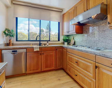 701 Ocean Avenue - Photo Thumbnail 19