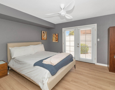 9032 N 83rd Street - Photo Thumbnail 18