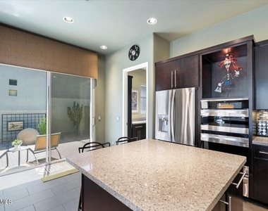 8228 E Mohawk Lane - Photo Thumbnail 9