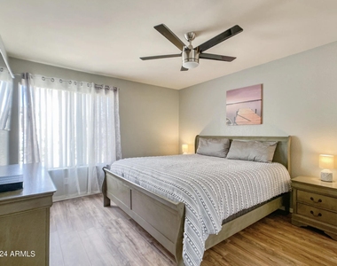 3600 N Hayden Road - Photo Thumbnail 10
