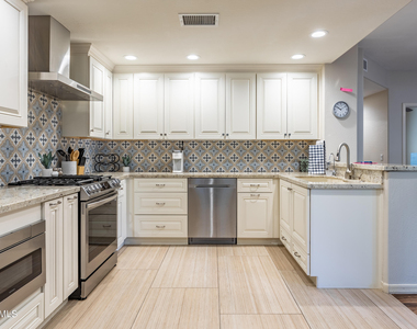 16800 E El Lago Boulevard - Photo Thumbnail 6