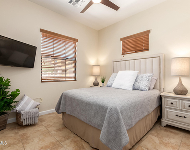 20750 N 87th Street - Photo Thumbnail 22