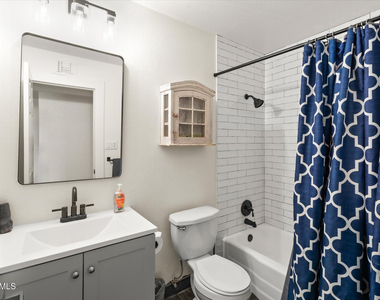 423 N 73rd Place - Photo Thumbnail 38
