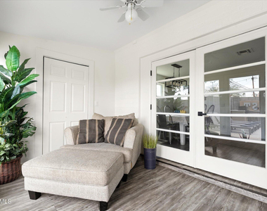 423 N 73rd Place - Photo Thumbnail 23