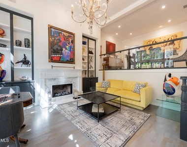 2491 Swanfield Court - Photo Thumbnail 3
