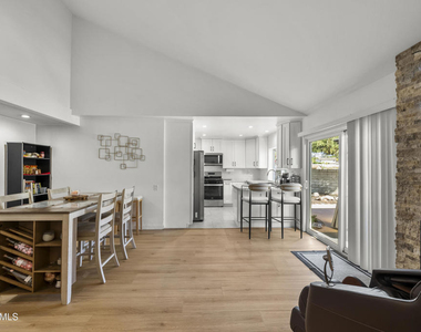 3066 Apache Circle - Photo Thumbnail 26
