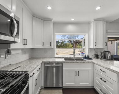 3066 Apache Circle - Photo Thumbnail 22
