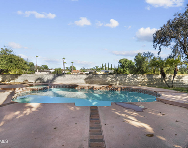 3066 Apache Circle - Photo Thumbnail 39