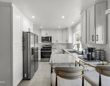 3066 Apache Circle - Photo Thumbnail 20