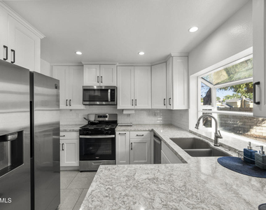 3066 Apache Circle - Photo Thumbnail 21