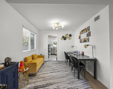 3066 Apache Circle - Photo Thumbnail 18