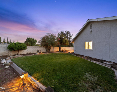 3066 Apache Circle - Photo Thumbnail 9