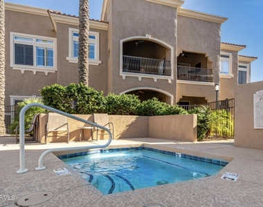 8245 E Bell Road - Photo Thumbnail 32
