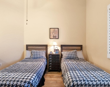 8245 E Bell Road - Photo Thumbnail 19