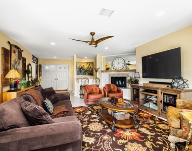 79021 Bayside Court - Photo Thumbnail 2