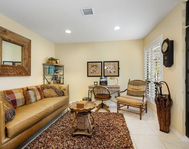 79021 Bayside Court - Photo Thumbnail 13