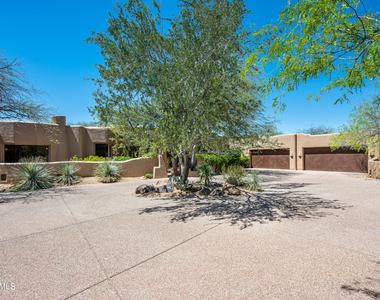 38400 N 102nd Street - Photo Thumbnail 2