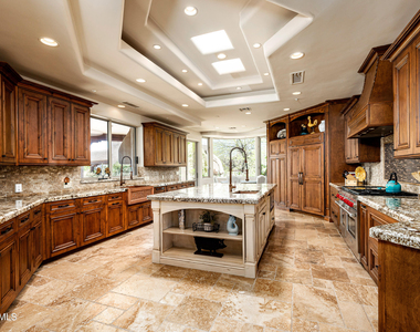 38400 N 102nd Street - Photo Thumbnail 8
