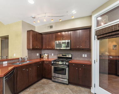 780 E Palm Canyon Drive - Photo Thumbnail 23