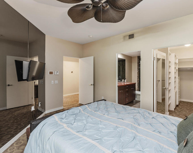 780 E Palm Canyon Drive - Photo Thumbnail 35