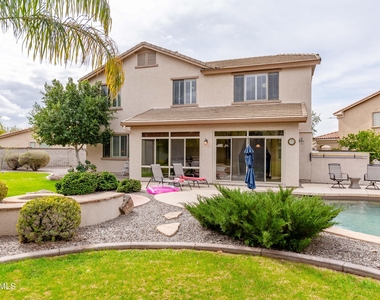 8408 W Midway Avenue - Photo Thumbnail 42