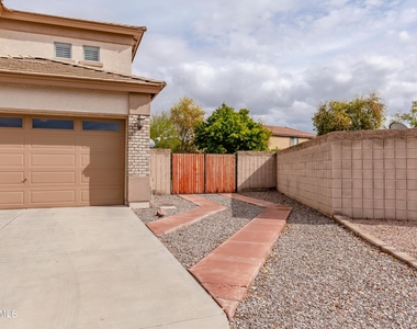 8408 W Midway Avenue - Photo Thumbnail 43