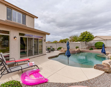 8408 W Midway Avenue - Photo Thumbnail 38