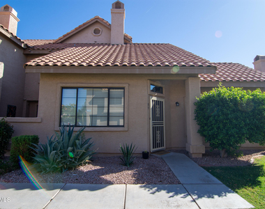 1001 N Pasadena Street - Photo Thumbnail 1