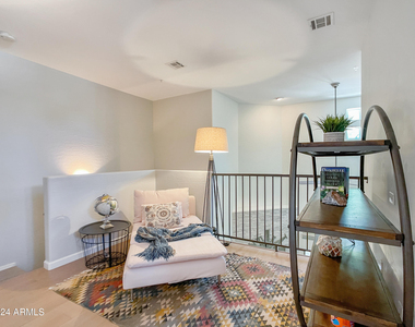 9070 E Gary Road - Photo Thumbnail 12