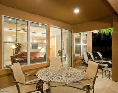 11512 E Raintree Drive - Photo Thumbnail 6