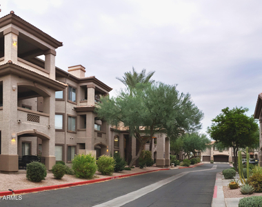 14000 N 94th Street - Photo Thumbnail 15