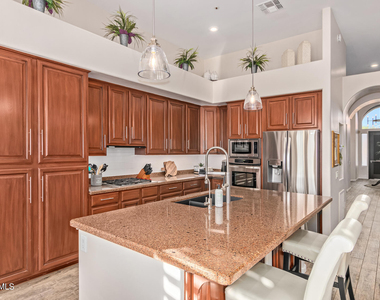 17220 N 79th Street - Photo Thumbnail 10