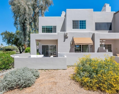 7710 E Gainey Ranch Road - Photo Thumbnail 21